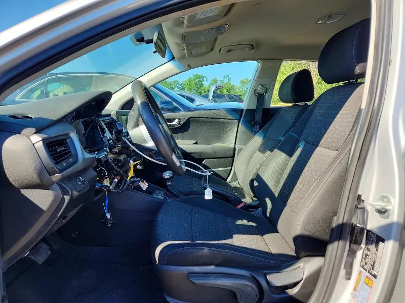 2019 KIA RIO S  