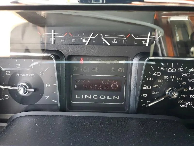 2014 LINCOLN NAVIGATOR   