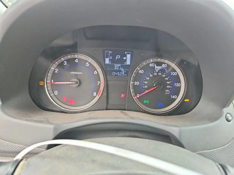 2015 HYUNDAI ACCENT GLS  