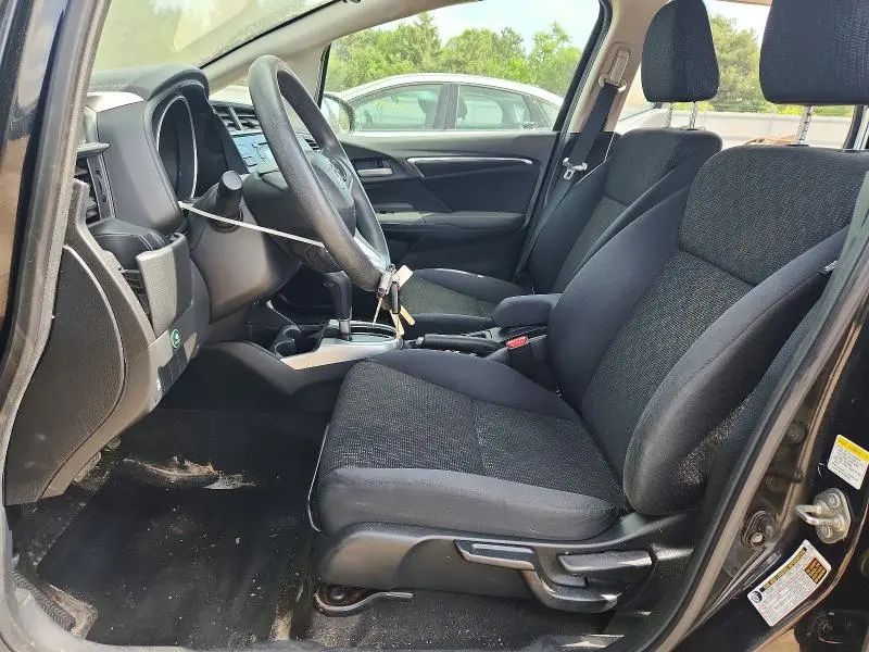 2015 HONDA FIT LX  