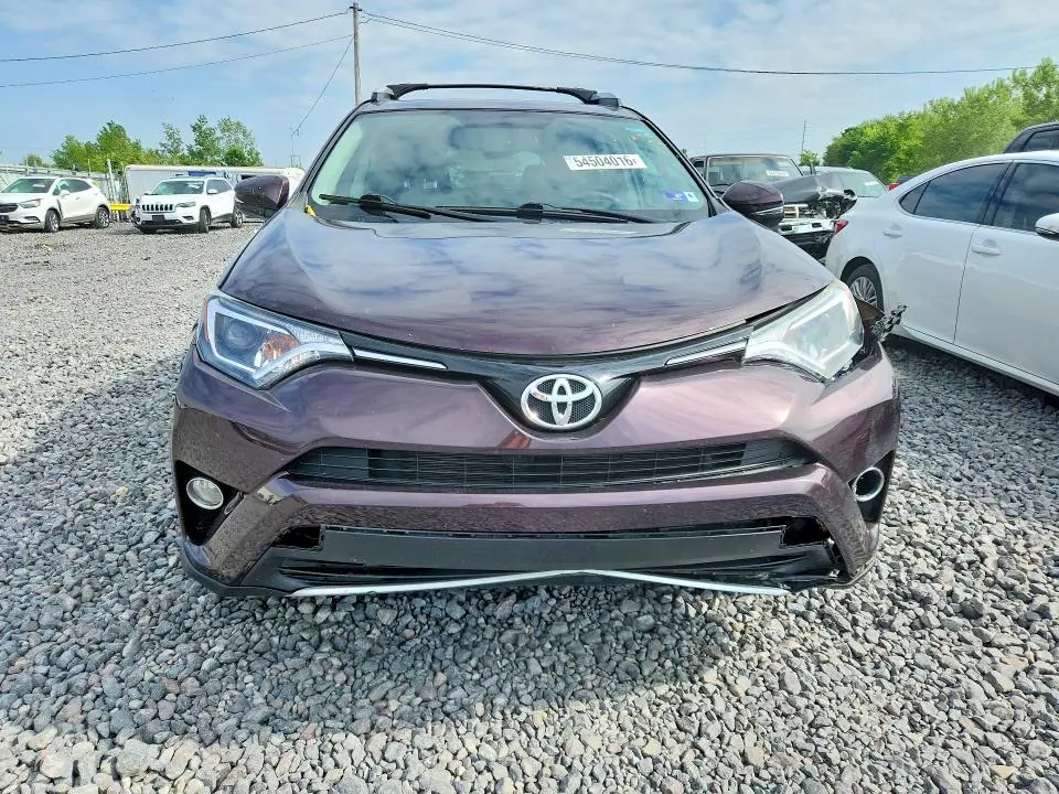 2016 TOYOTA RAV4 XLE  