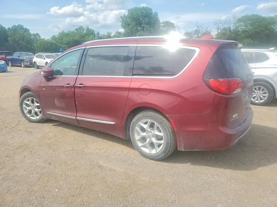 2017 CHRYSLER PACIFICA TOURING L PLUS  