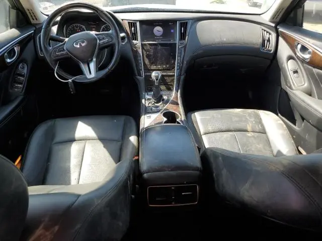 2018 INFINITI Q50 LUXE  
