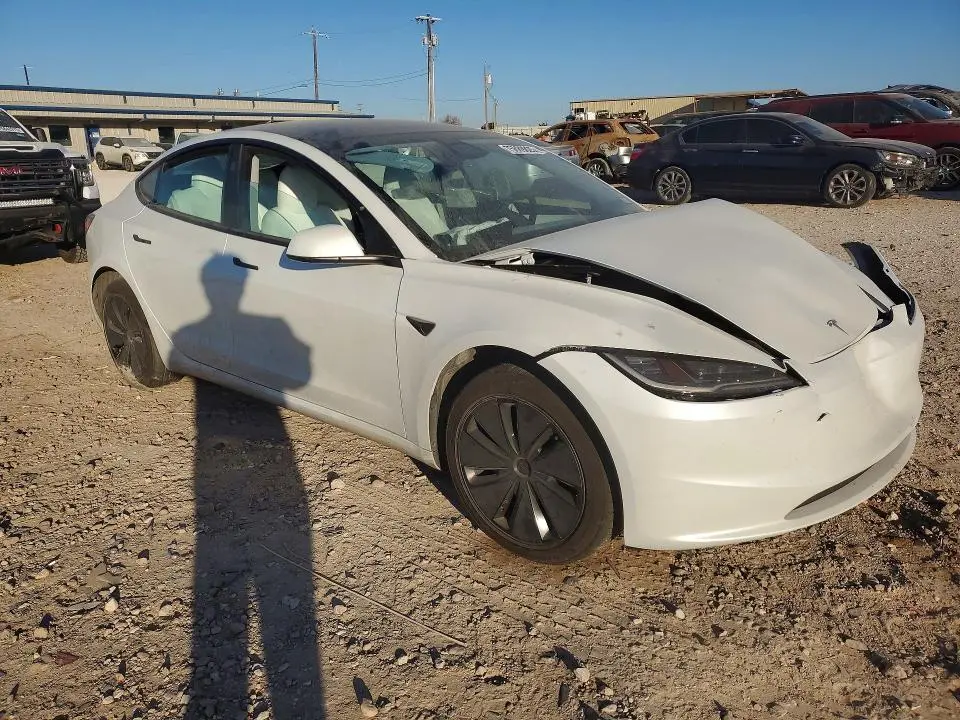 2025 TESLA MODEL 3   