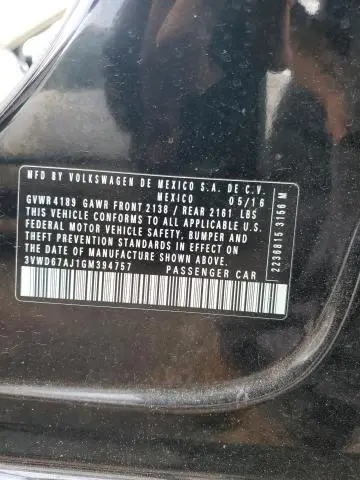 2016 VOLKSWAGEN JETTA SE  