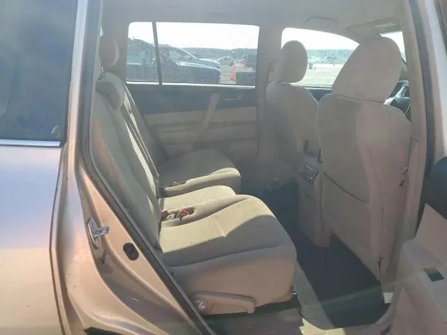 2011 TOYOTA HIGHLANDER BASE  