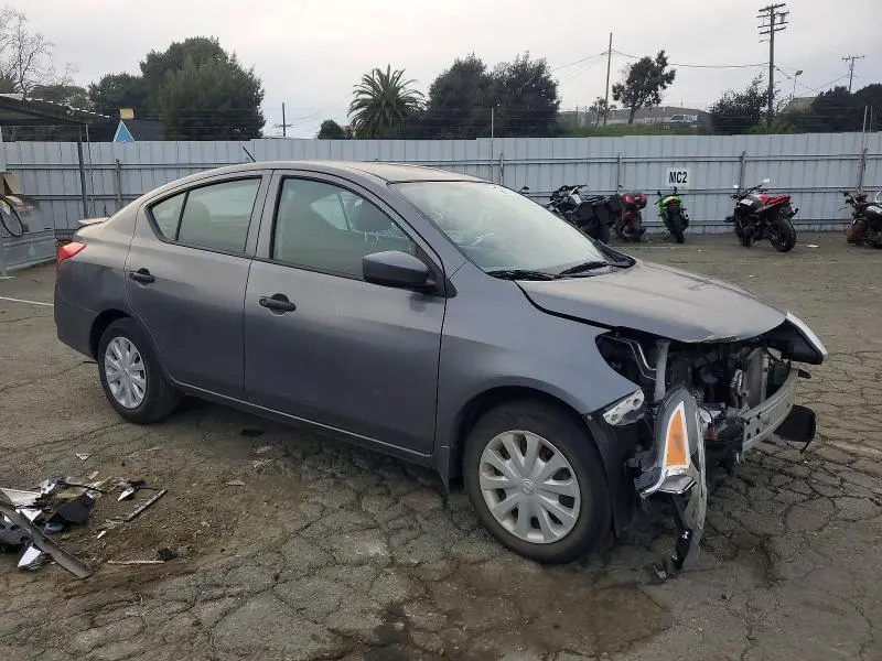 2019 NISSAN VERSA S  