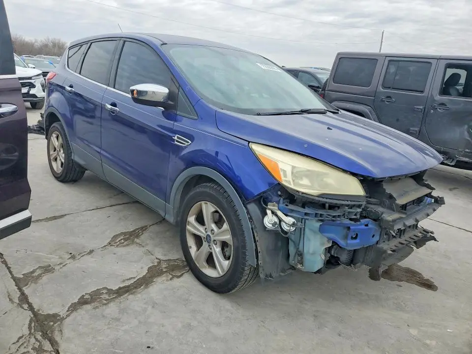 2014 FORD ESCAPE SE  