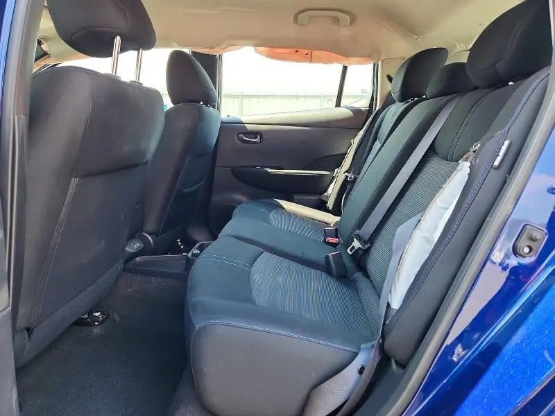 2025 NISSAN LEAF SV PLUS  