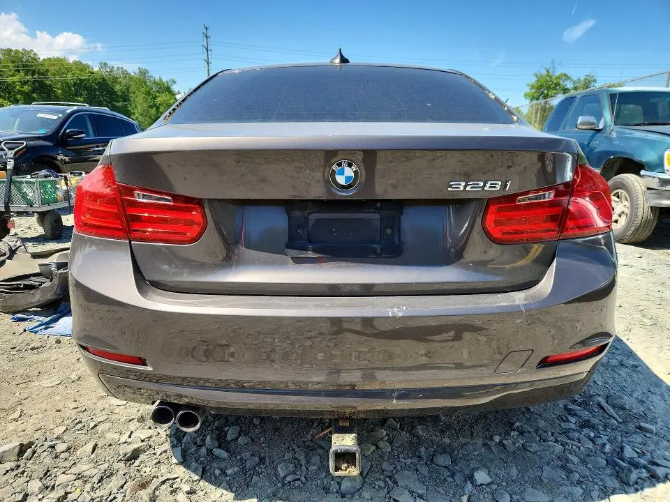 2013 BMW 328 I  