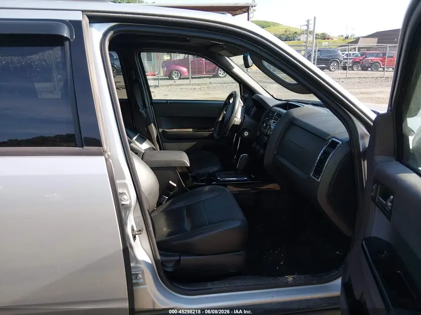 2012 FORD ESCAPE LIMITED