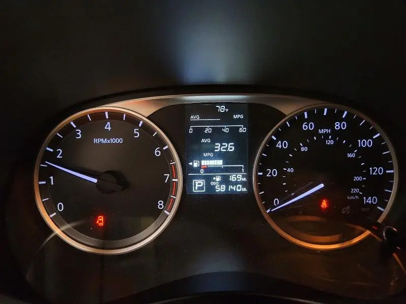 2019 NISSAN KICKS S  