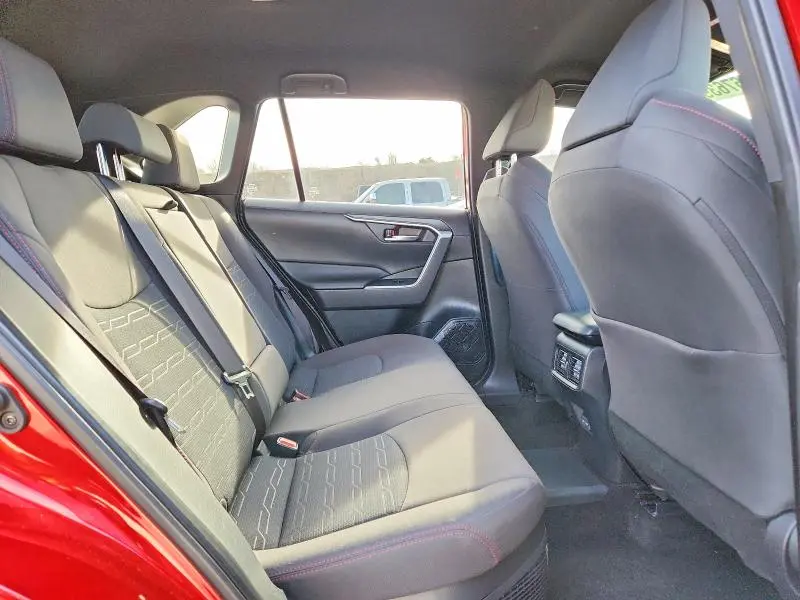 2023 TOYOTA RAV4 PRIME SE  