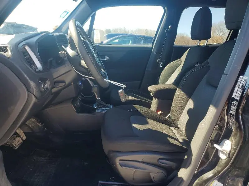 2021 JEEP RENEGADE LATITUDE  