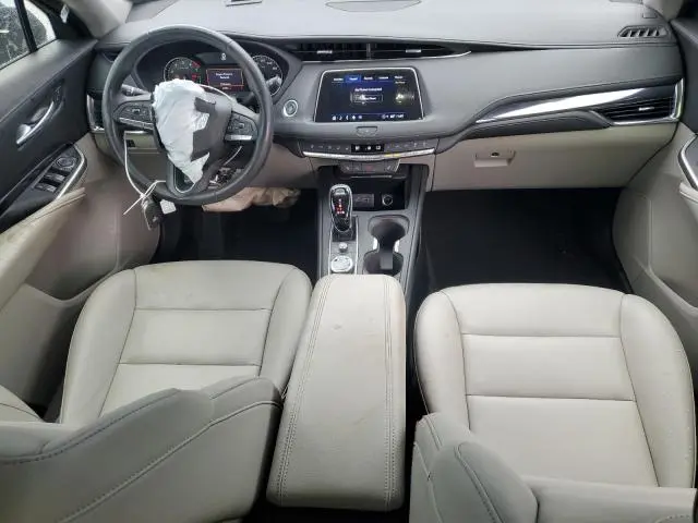 2023 CADILLAC XT4 LUXURY  