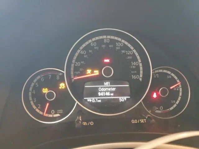 2014 VOLKSWAGEN BEETLE   