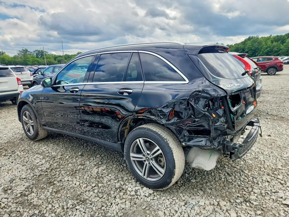2022 MERCEDES-BENZ GLC 300 4MATIC  