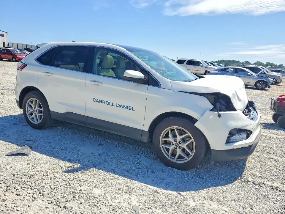 2022 FORD EDGE SEL  