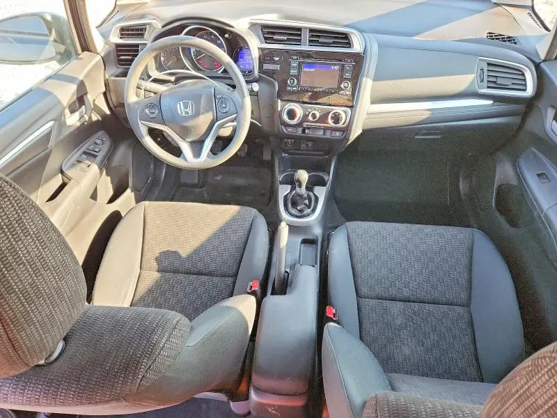 2015 HONDA FIT LX  