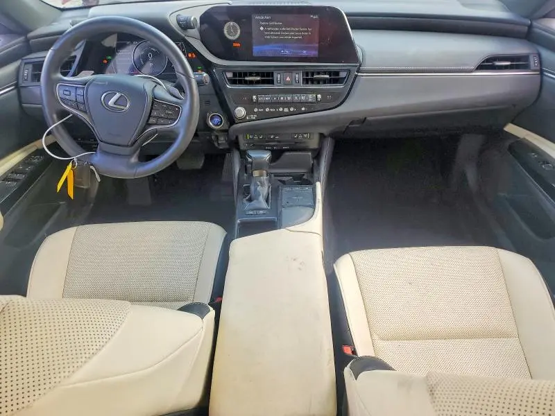 2022 LEXUS ES 300H BASE  