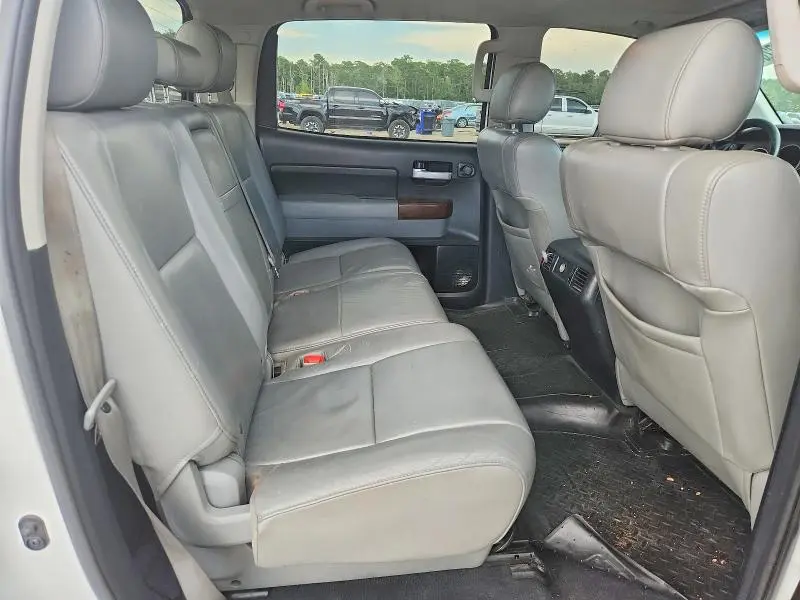 2012 TOYOTA TUNDRA CREWMAX LIMITED  