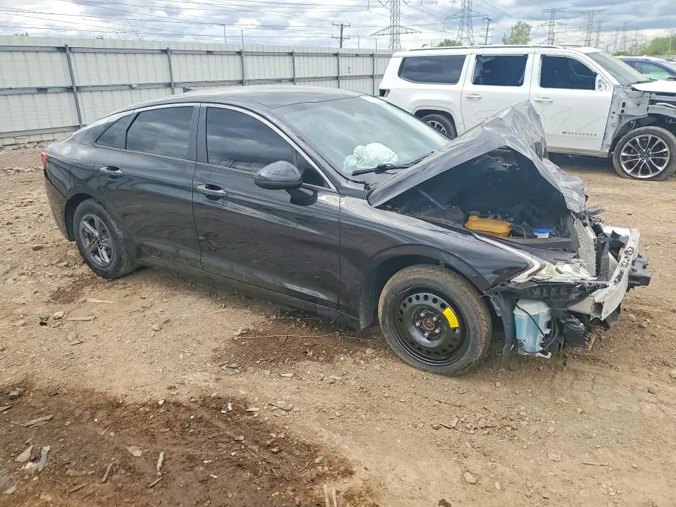 2022 KIA K5 LX  