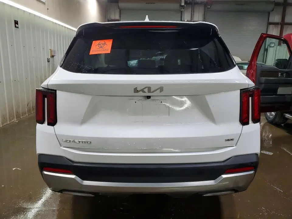 2024 KIA SORENTO S  