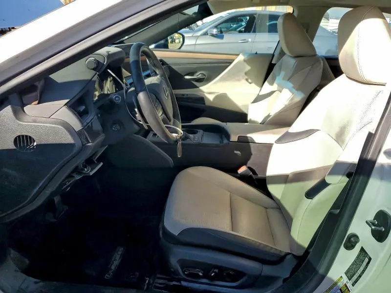 2024 LEXUS ES 300H BASE  