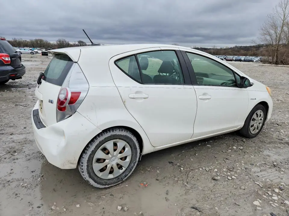 2012 TOYOTA PRIUS C THREE  
