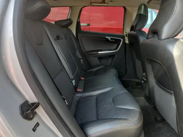 2010 VOLVO XC60 T6  