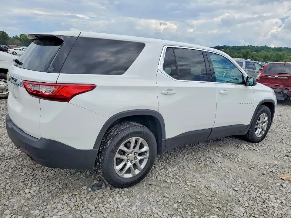 2018 CHEVROLET TRAVERSE LS  