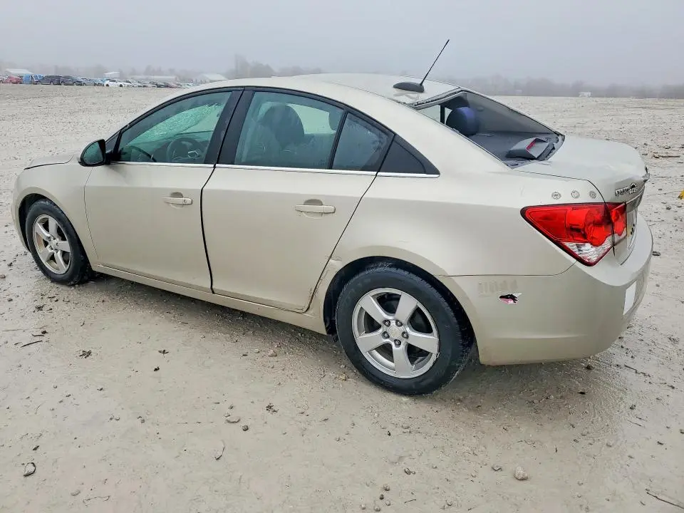 2015 CHEVROLET CRUZE LT  