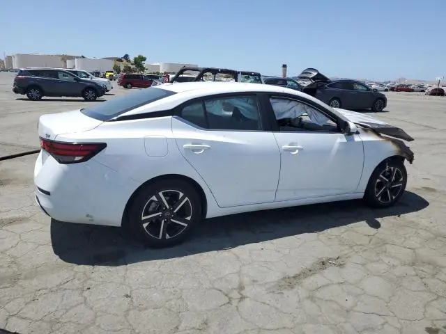 2024 NISSAN SENTRA SV  