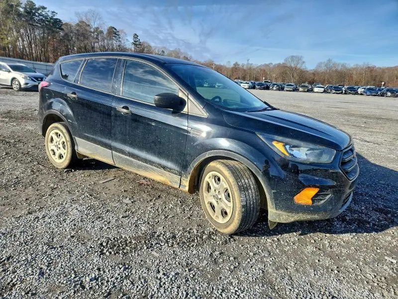 2018 FORD ESCAPE S  