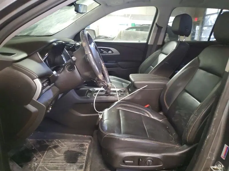 2020 CHEVROLET TRAVERSE LT  