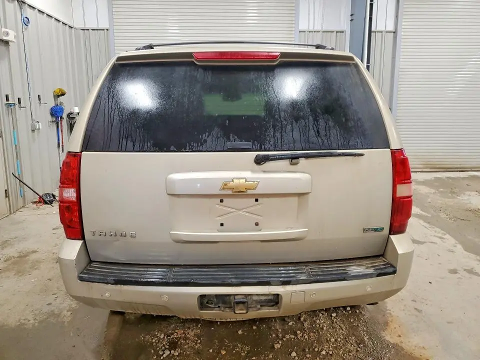 2011 CHEVROLET TAHOE K1500 LT  