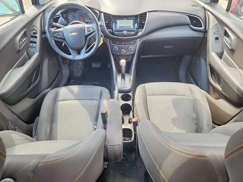 2017 CHEVROLET TRAX 1LT  