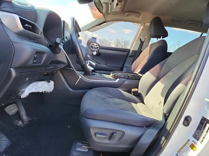 2020 TOYOTA HIGHLANDER L  