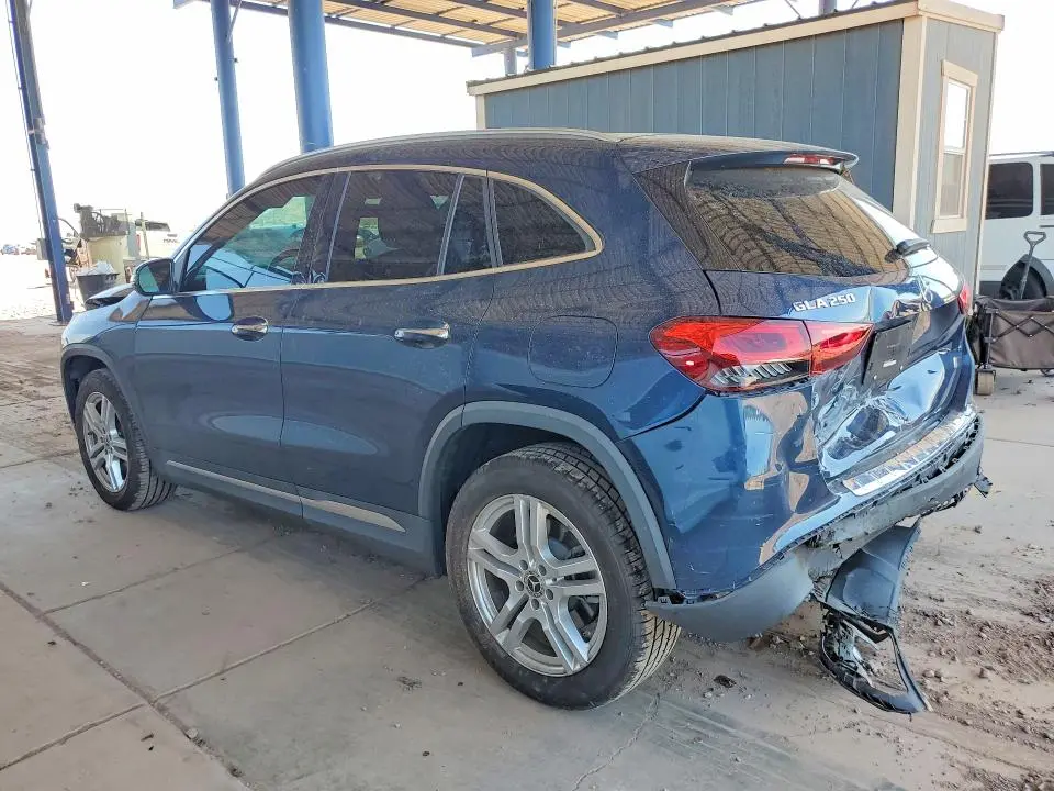 2021 MERCEDES-BENZ GLA 250  