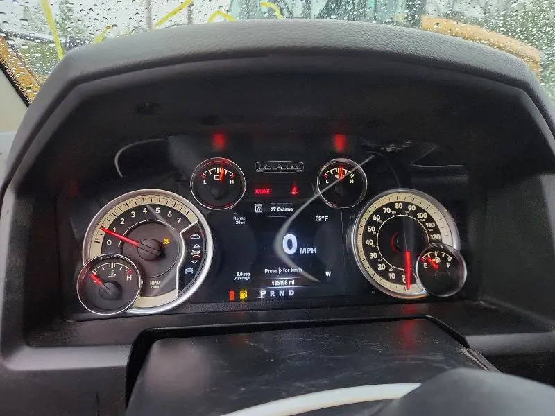 2017 RAM 2500 SLT  