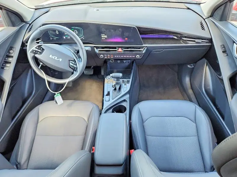 2023 KIA NIRO EX  
