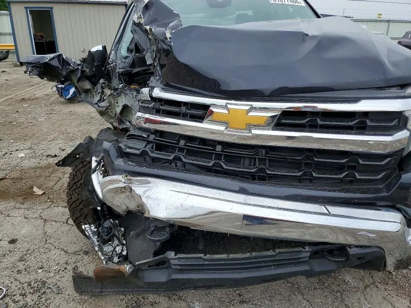 2024 CHEVROLET SILVERADO K1500 LT  