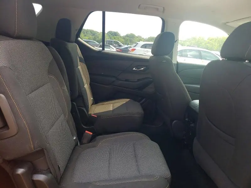 2020 CHEVROLET TRAVERSE LT  