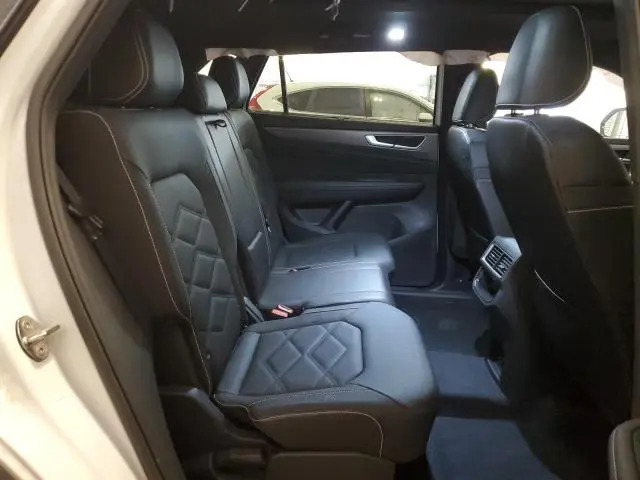 2024 VOLKSWAGEN ATLAS CROSS SPORT SE  