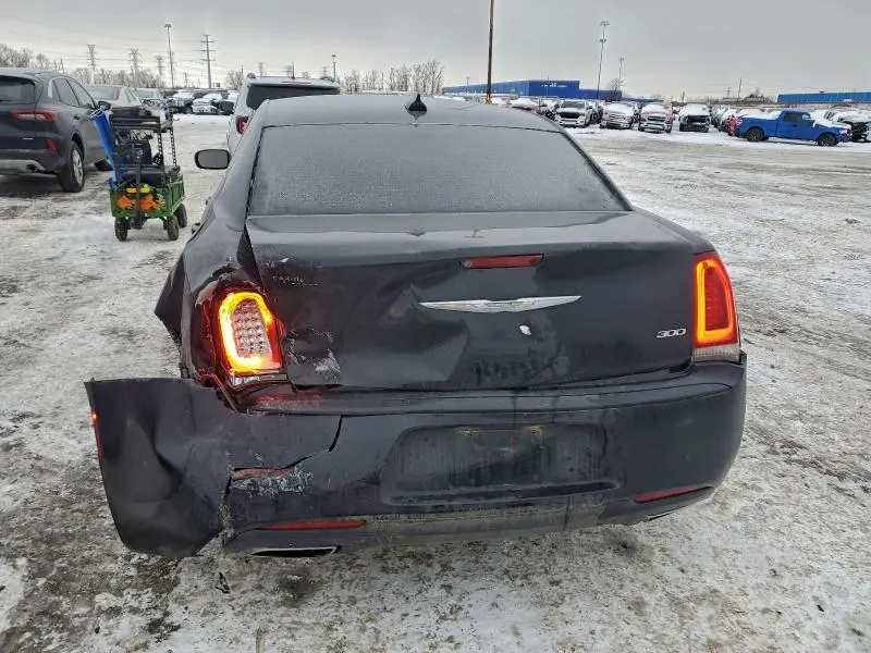 2018 CHRYSLER 300 TOURING  