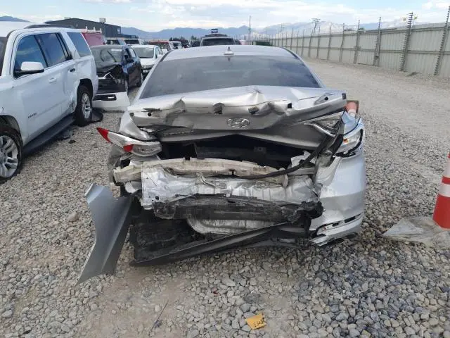 2016 HYUNDAI SONATA SE  