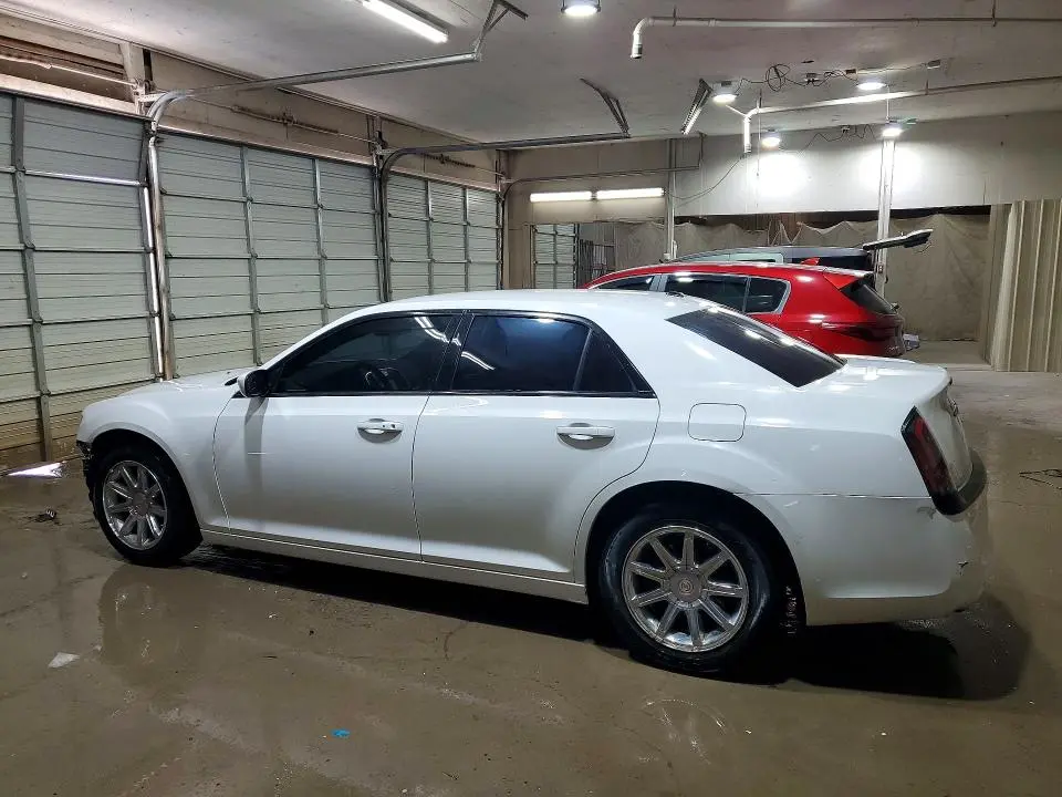 2014 CHRYSLER 300   