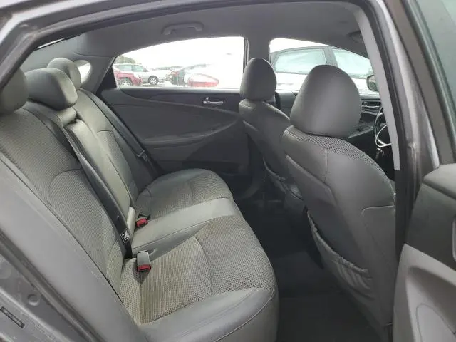 2012 HYUNDAI SONATA SE  