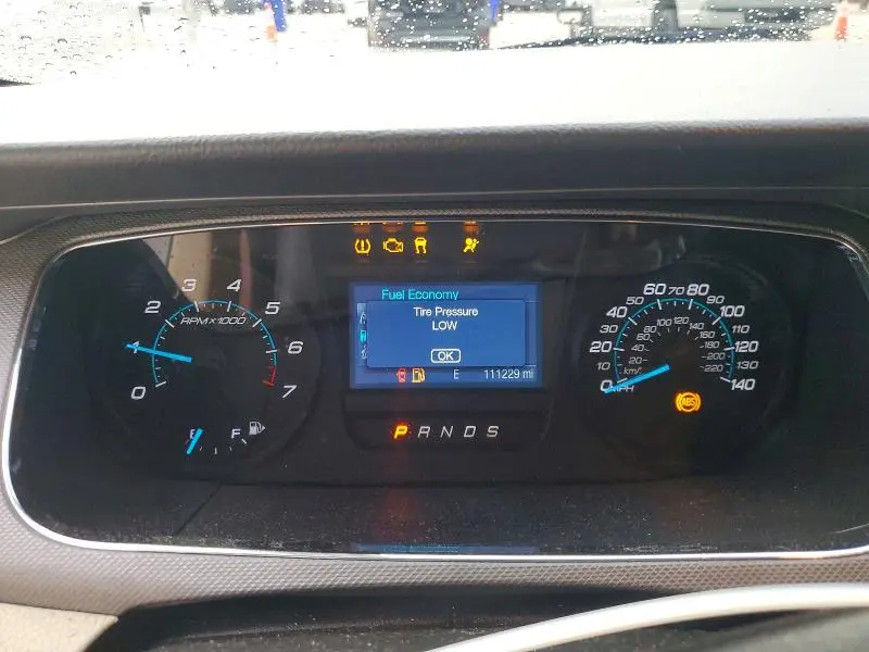 2017 FORD TAURUS SE  