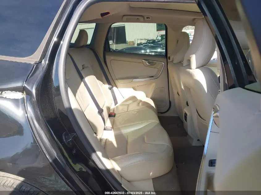 2010 VOLVO XC60 3.2